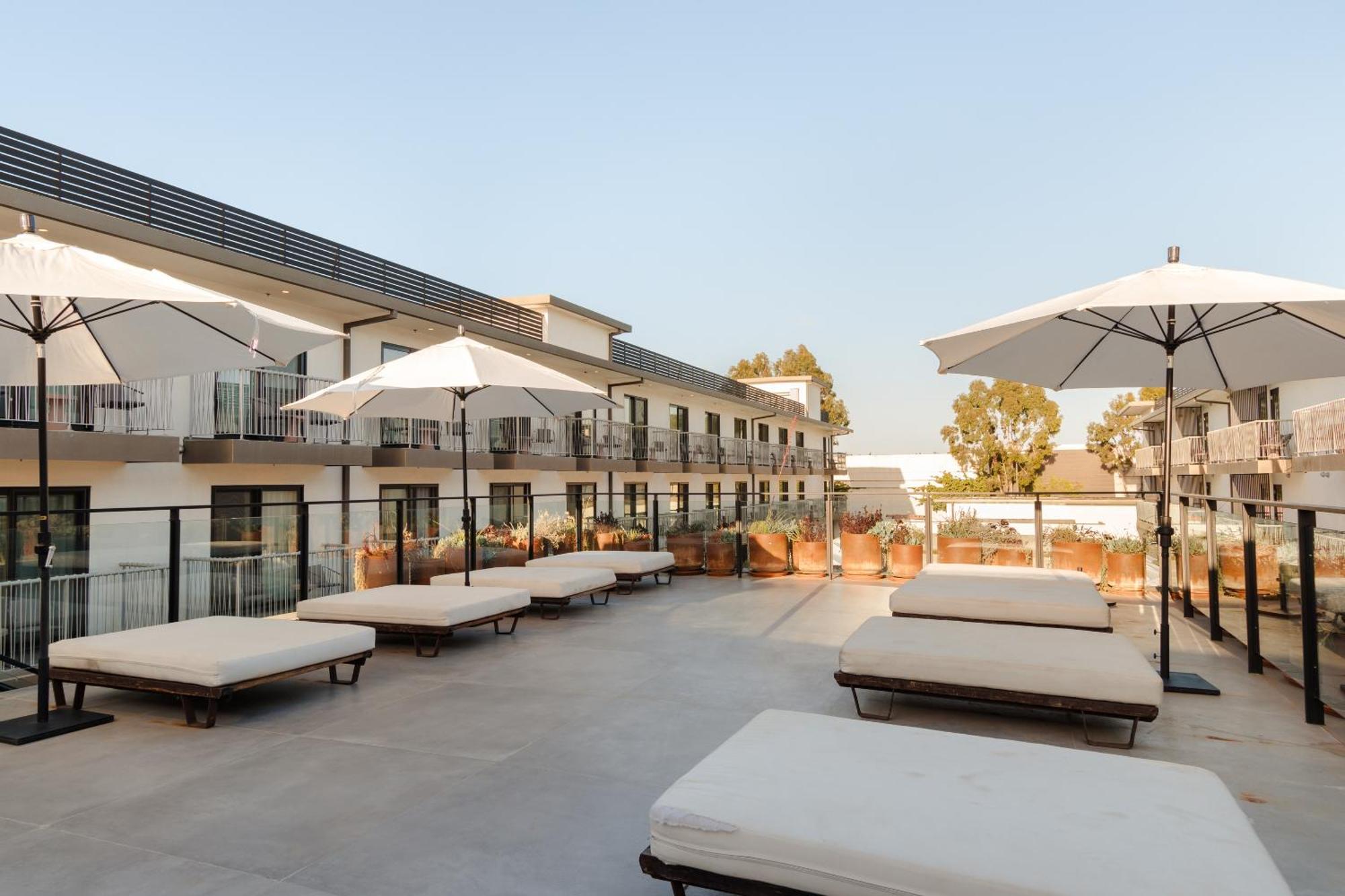 Hotel Sonder Lüm Inglewood Exterior foto